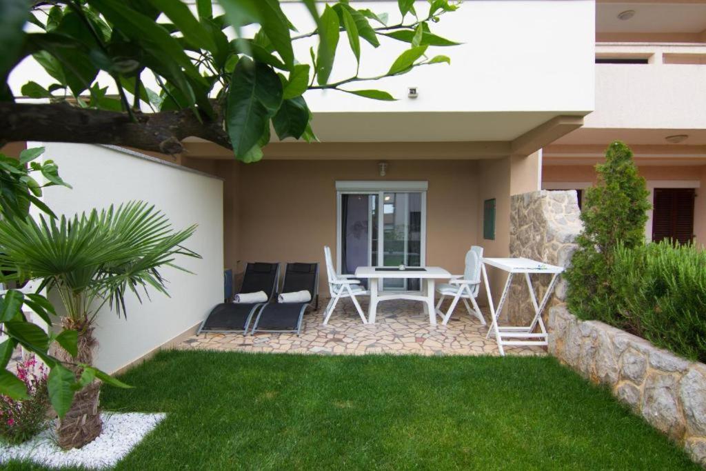 Appartamento Apartman Ljubica 4 Krk Town Esterno foto